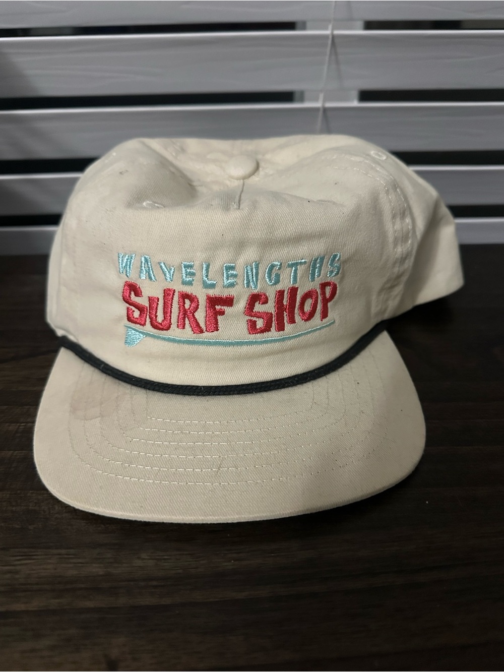 Embroidered Beige Men’s Cap